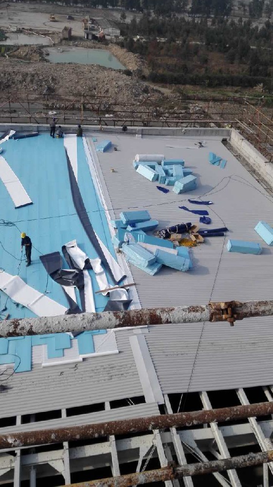 壓型鋼板屋面保溫隔熱系統(tǒng)